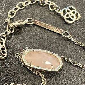 Kendra Scott Elisa Gold Pendant Necklace in Rose Quartz